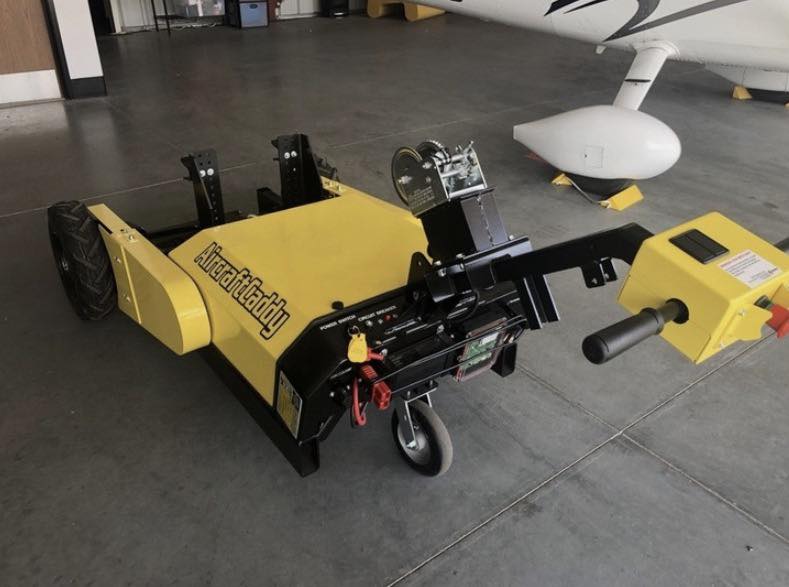 AircraftCaddy Electric Airplane Tug – Excellent Operating Condition - Image 4