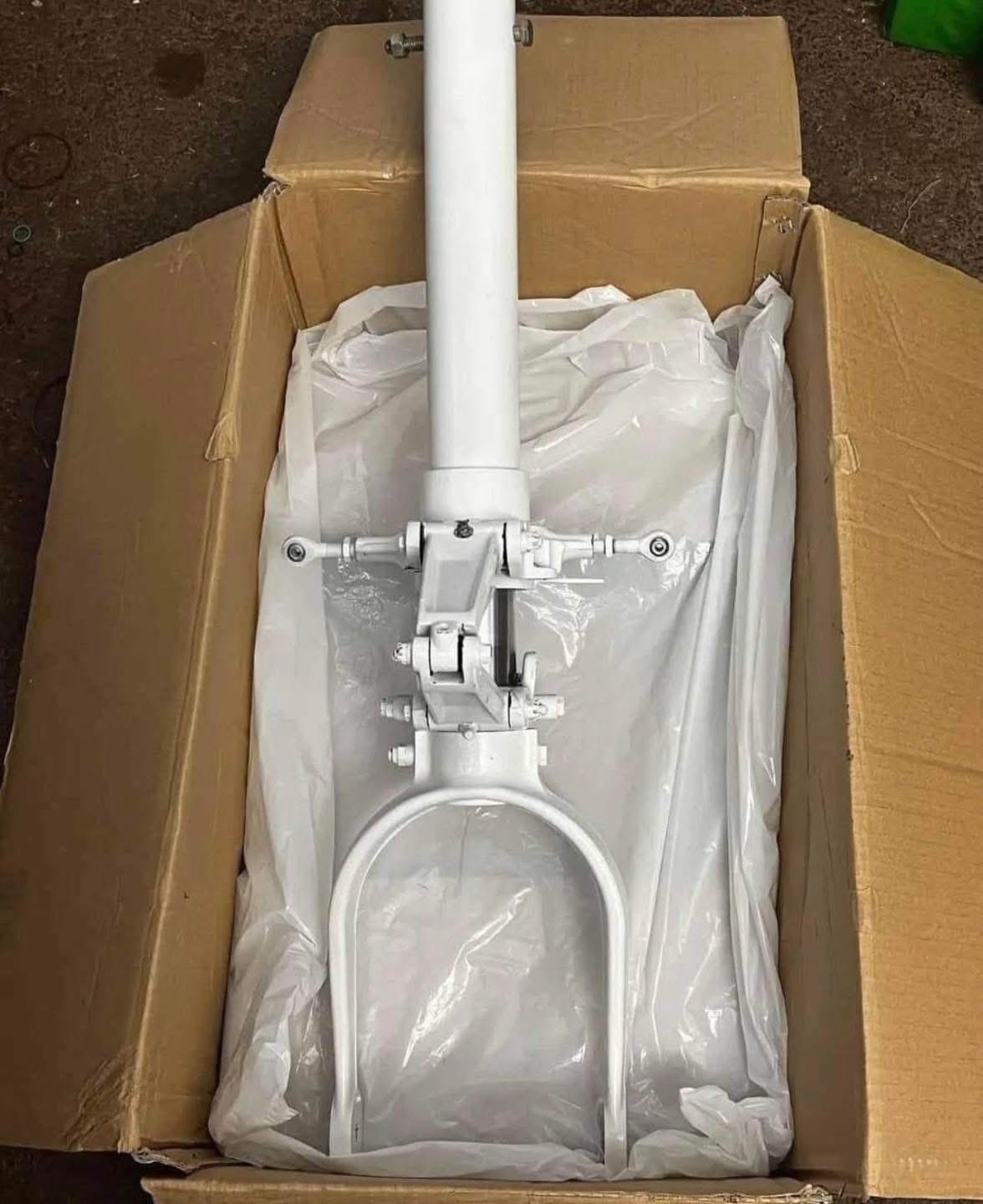 Cessna Nose Gear Strut Assembly